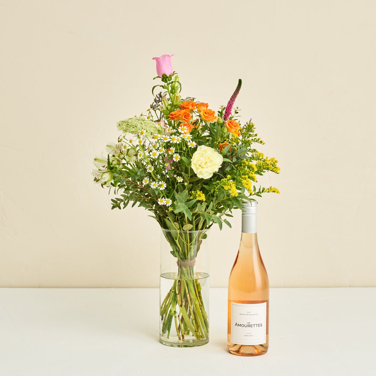 Floristens kreative buket med Les Amourettes, Rosé Pays d`Oc